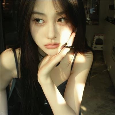 如蝶翩翩